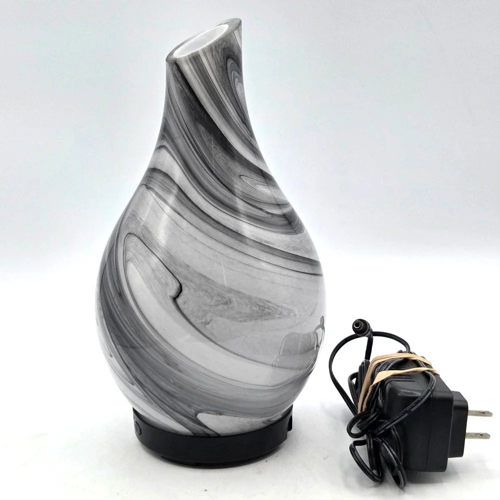 Devanti Hand Blown Marble Glass Ultrasonic Aromatherapy Diffuser